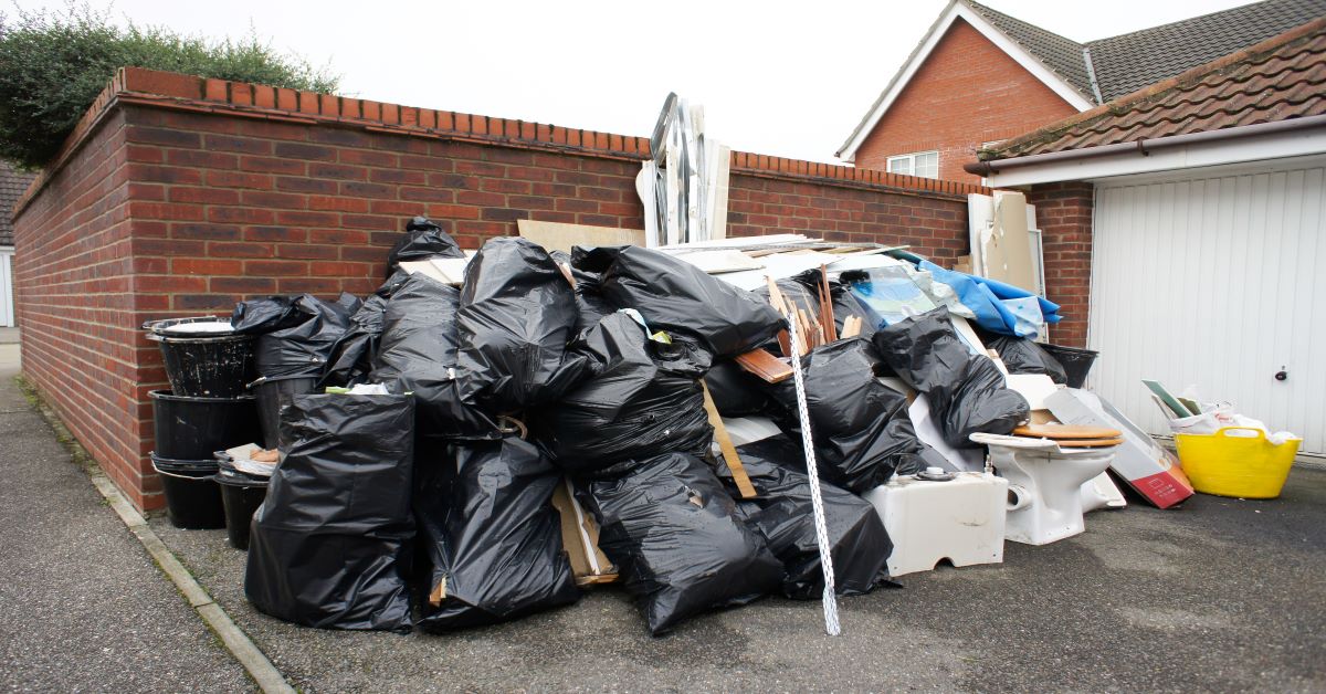 Hoarder Cleaning Services